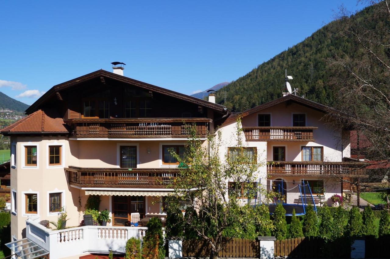 Ferienhaus Bergblick Фулпмес Екстериор снимка