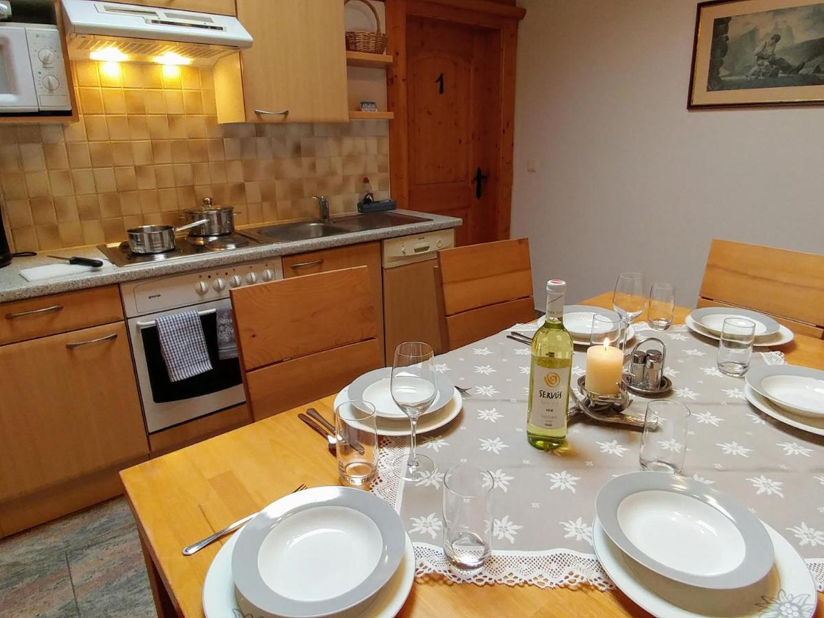 Ferienhaus Bergblick Фулпмес Екстериор снимка
