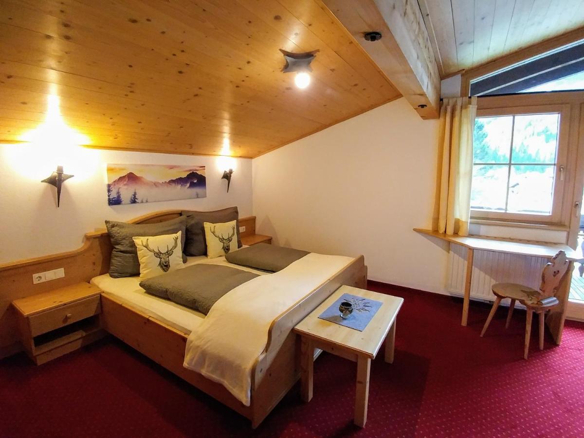 Ferienhaus Bergblick Фулпмес Екстериор снимка